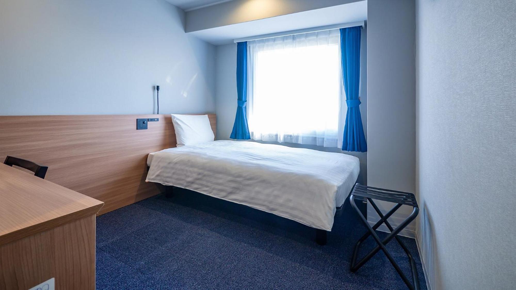 Toyoko Inn Nagasaki Ekimae Екстериор снимка
