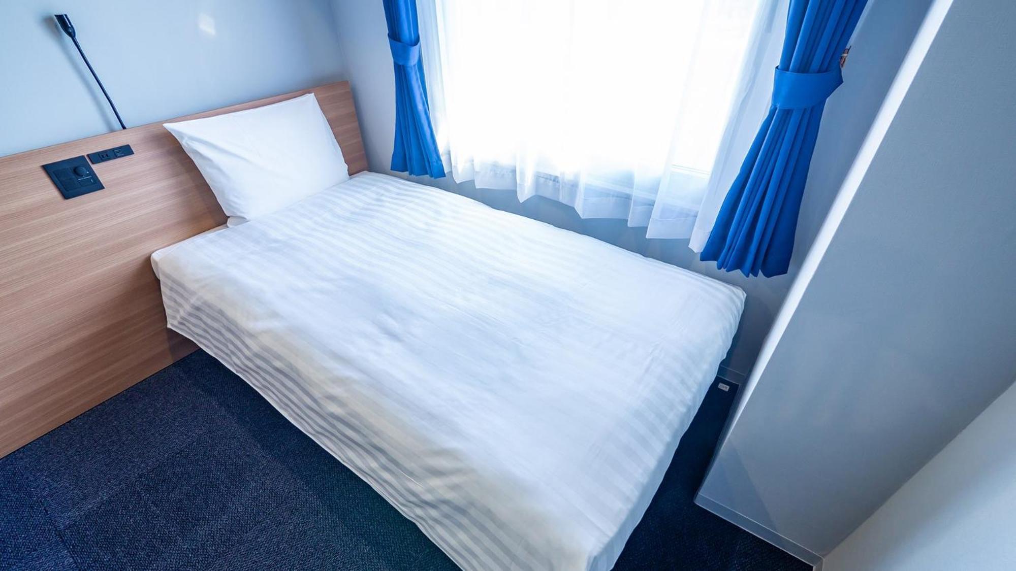 Toyoko Inn Nagasaki Ekimae Стая снимка