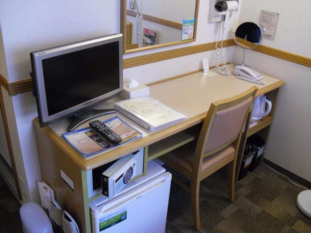 Toyoko Inn Nagasaki Ekimae Екстериор снимка